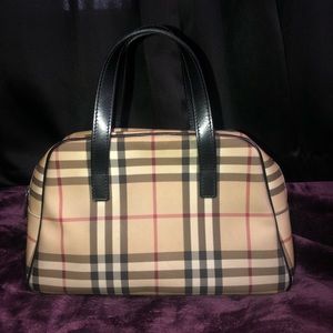 SALE 100% Authentic Burberry Nova Check